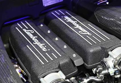 لامبورغيني غالاردو LP560-4 الذهبية نسخة حصرية للصين